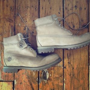 Timberland Camel Color Boots